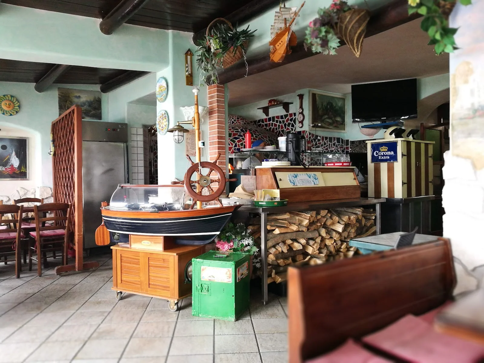 Bar Ristorante L'Ancora a Forio – foto 1