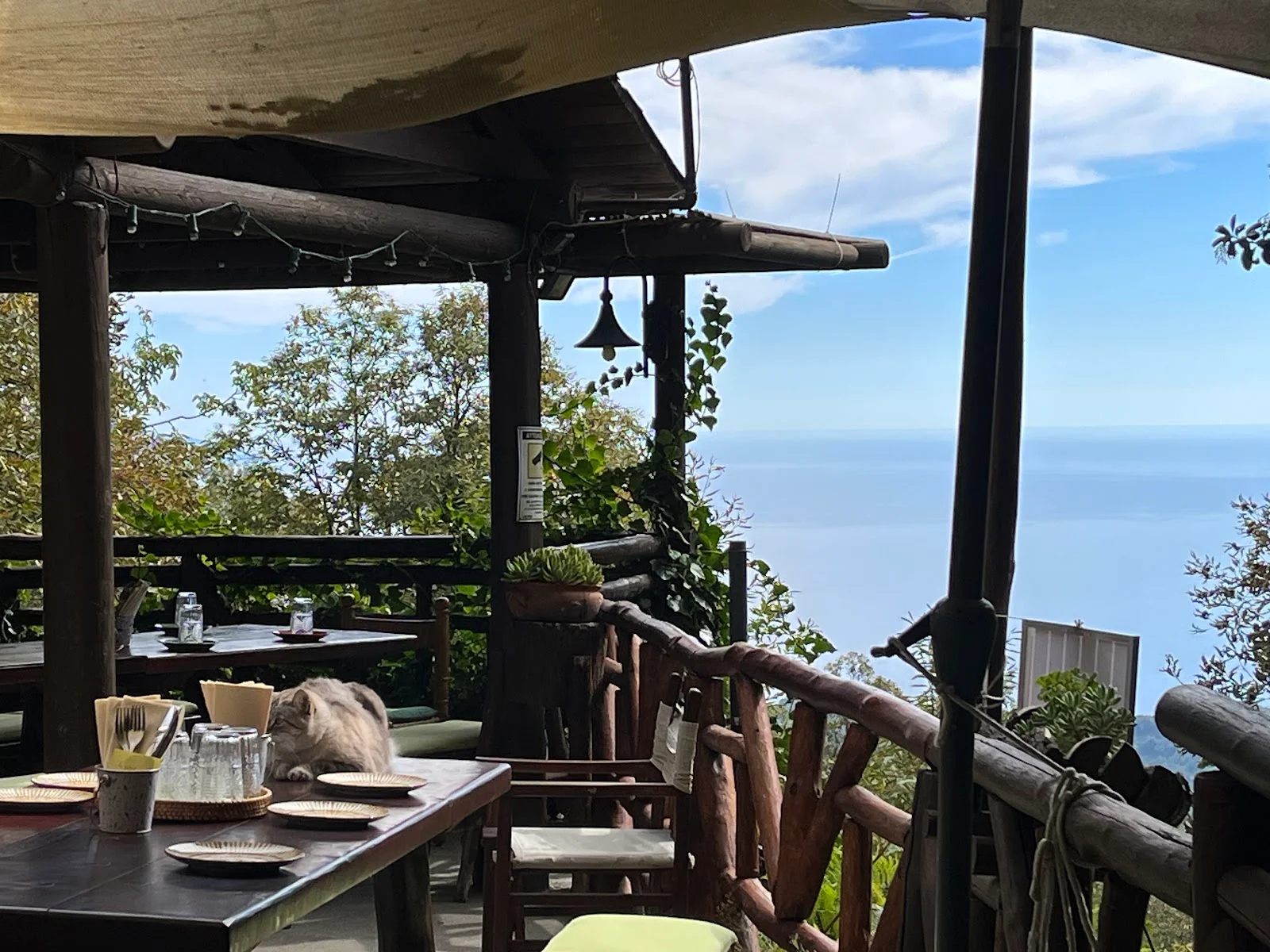 La Porta di Agartha ; ristorante a Serrara Fontana – foto 5