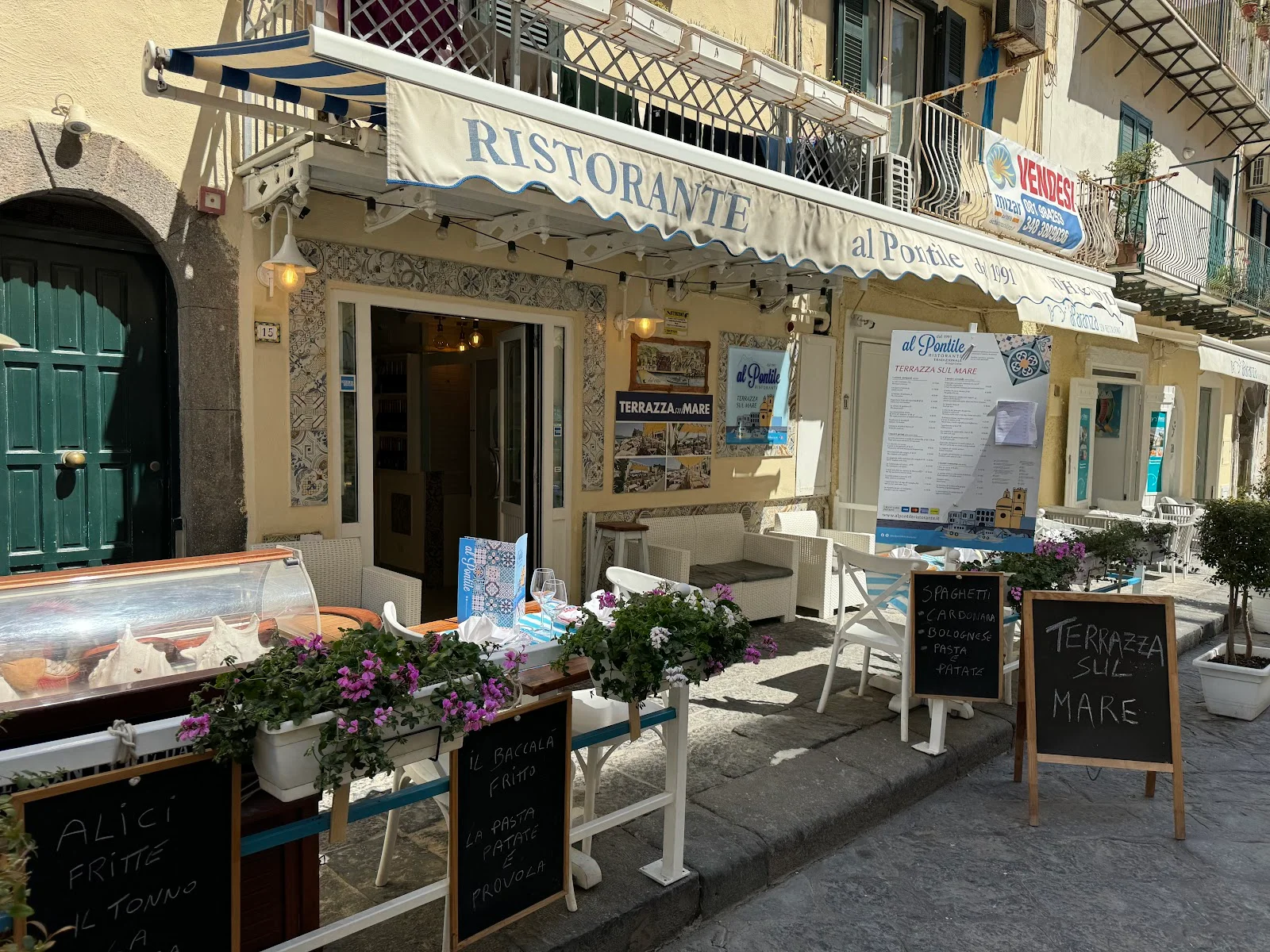 Ristorante Al Pontile a Ischia – foto 1