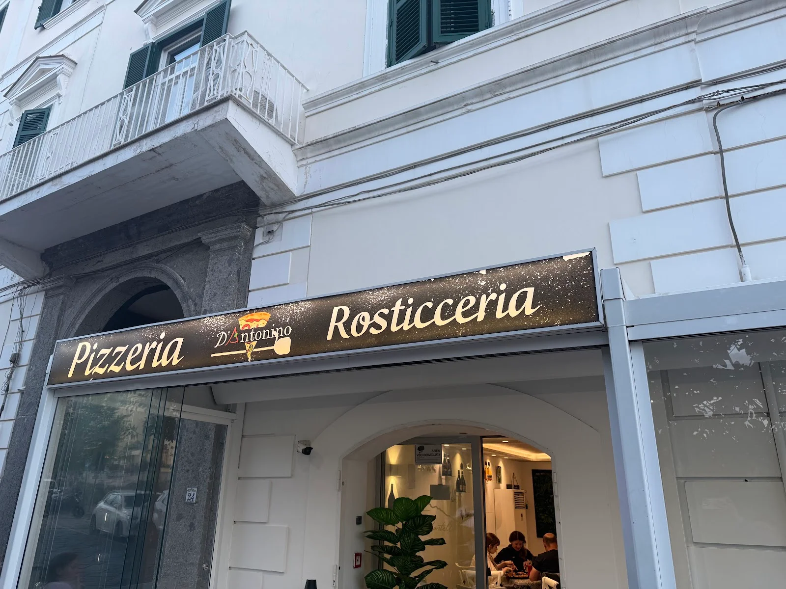 Pizzeria D'Antonino a Ischia – foto 1