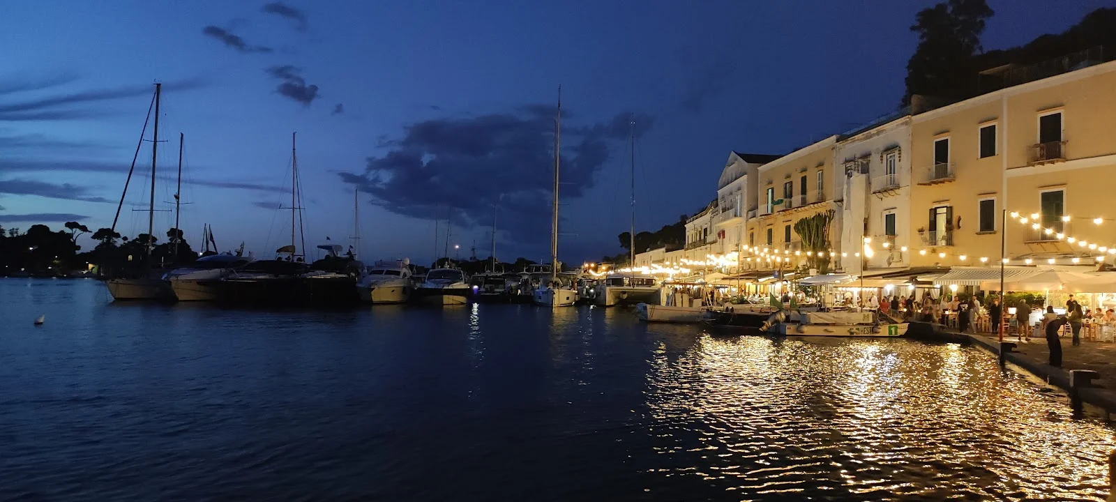 Pizzeria Vincenzo Capuano Ischia a Ischia – foto 4