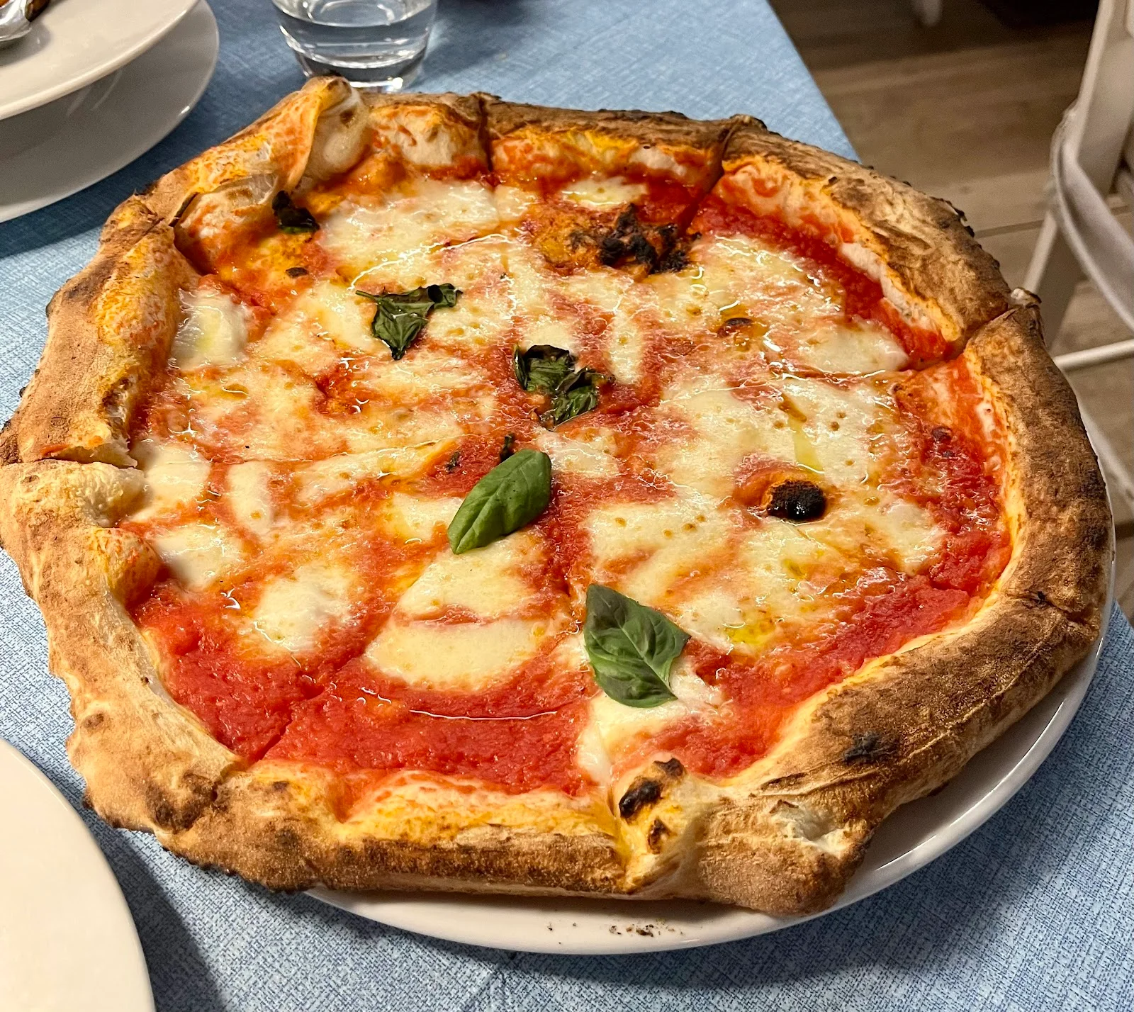 Ristorante Pizzeria la Bella Napoli al Porto a Forio – foto 4